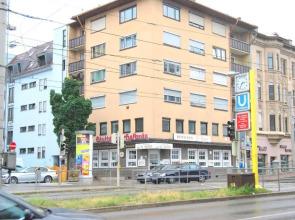 Stuttgart Mitte 2ZW in bester City-Lage am Berliner Platz