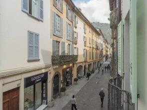 Pantero Apartment by Rent all Como