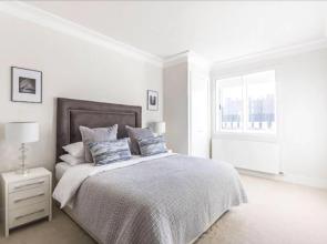 Mayfair Oxford Street Apartment