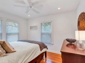 Rosedale House by RedAwning