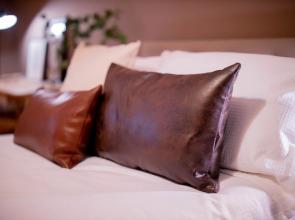 Nest Easy - Alpha House