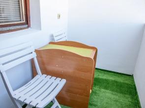 FM Premium 1-BDR Apartment - Colorful Central