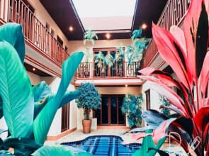 Punyapha Beach Villa