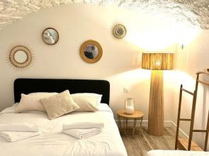 Apartment Saint Germain des Pres Bon Marche by Studio Prestige