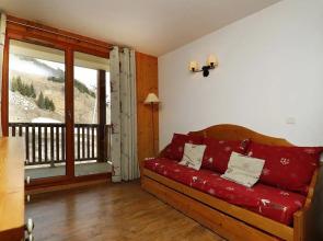 Apartment in French Alps With Pool & Ski Access