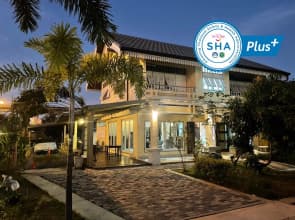 Airport one station hometel suvarnabhumi (SHA Extra Plus)