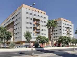 Apartamento Top Malaga Calle Pacifico con piscina y parking