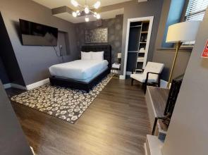 Prices And Location CANNOT Be Beat!! 3-B1