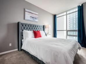 Aaira Suites at Fort York