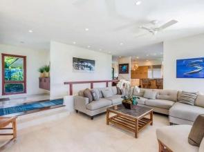 Kahikolu 3 Bedroom Home by Redawning