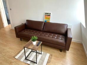 Central London Old Street Flat by Everywhere to Sleep London