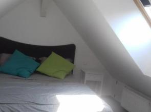 Beau Studio Au Calme Proche de la Cathedrale (Adults Only)