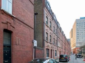 Live IN THE Centre Point OF London!