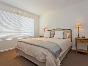 Boutique Apartment - Central & Sophisticated