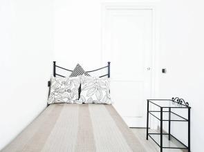 Temporary House - Fashion District