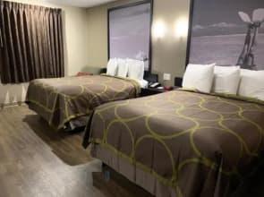Super Inn Pensacola
