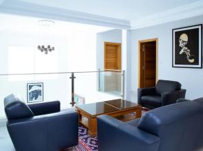 Villa Somone Pied Dans L'eau