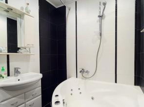 Apartments on Independence Avenue 40