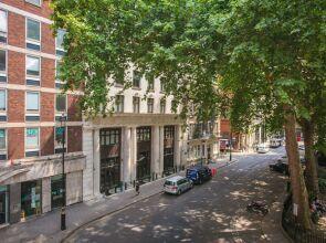 Spacious 1 Bedroom Apartment Near Oxford Street