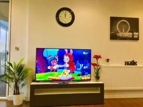 Dockland Excel 2 Bedroom Apartment