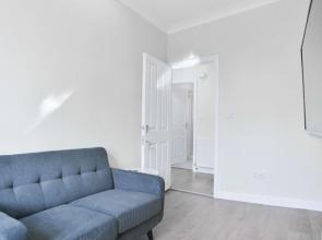 Studio & One Bedroom Apartment in Euston