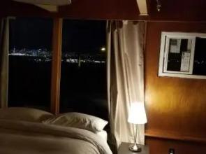 City Gardens Suites B&B