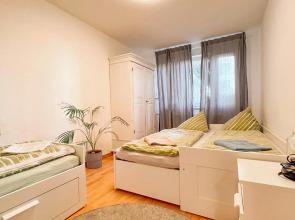 2 Zimmer City Apartment mit Terrasse und Tiefgaragenstellplatz in Zentrum von Leipzig