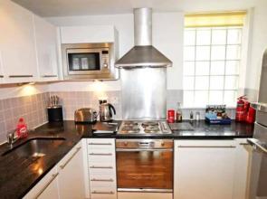 still life liverpool