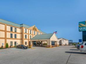Quality Inn & Suites Jefferson City