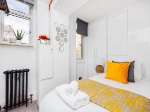 London Bridge 2 bed Apartment Borough Market