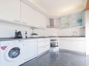 Exclusive Penthouse Terrace & Garage