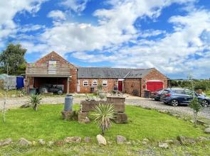 Quaint 4 Bed Barn Conversion Barnhouse Starshinezz