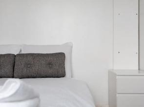 Fantastic 2 Bedroom Apartment Near Canary Wharf