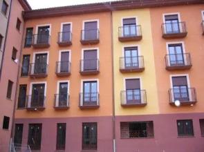 Apartamentos Puerta Muralla