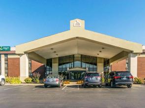 Spark by Hilton Lexington Hamburg