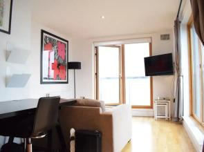 1 Bedroom Apartment With Balcony Near Olympic Park