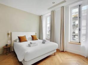 Stunning Apartment - 2br/6p - Madeleine