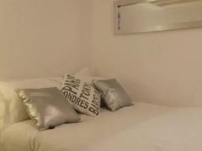 Apart Inn Paris - Dancourt