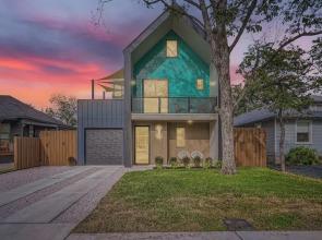 East Austin Dream Home + Pool + Close 2 Rainey Street