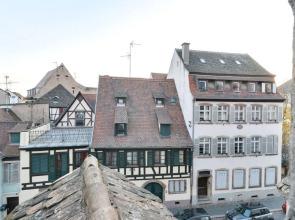 Lovely Apartment With a Small Terrace