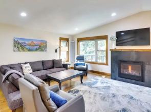 5 Mi to Whitefish Resort: Home w/ Shared Yard!