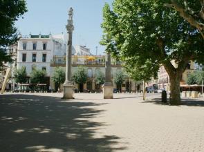 Casas de Sevilla - Estudio Peral 55