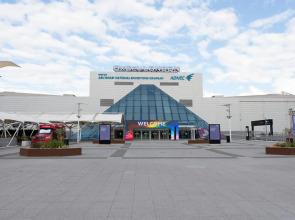 Luxury penthouse with stunning views near Canary Wharf