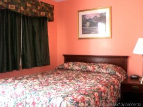 Pilgrim Inn & Cottages