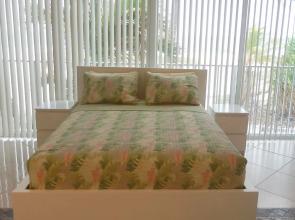 Blue Ocean Villa 3 Oceanfront 4/3 for 10 Heated Po