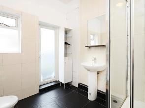 Zoly Apartment - Se1 London