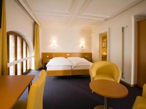 Central City Hotel Rochat