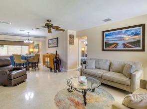 Hollywood Vacation Rental ~ 4 Miles to the Beach