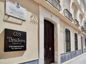 Tandem Veedor De Galeras Suites