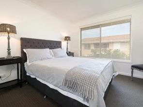 New York Dreamer - Central & Sophisticated